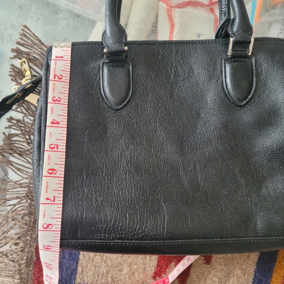 Black Shoulder Bag with extra strap - Picture 9 of 11